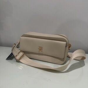Tommy Hilfiger Cream Crossbody Shoulder Bag with Gold Accent
